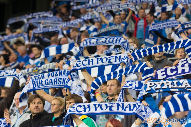 Eliminacje Ligi Europejskiej - Lech Poznań - AIK Solna. Stadion Miejski 9.08.2012 r. - najlepsi kibice Foto: lepszyPOZNAN.pl / Piotr Rychter Eliminacje Ligi Europejskiej - Lech Poznań - AIK Solna. Stadion Miejski 9.08.2012 r. - najlepsi kibice Foto: lepszyPOZNAN.pl / Piotr Rychter