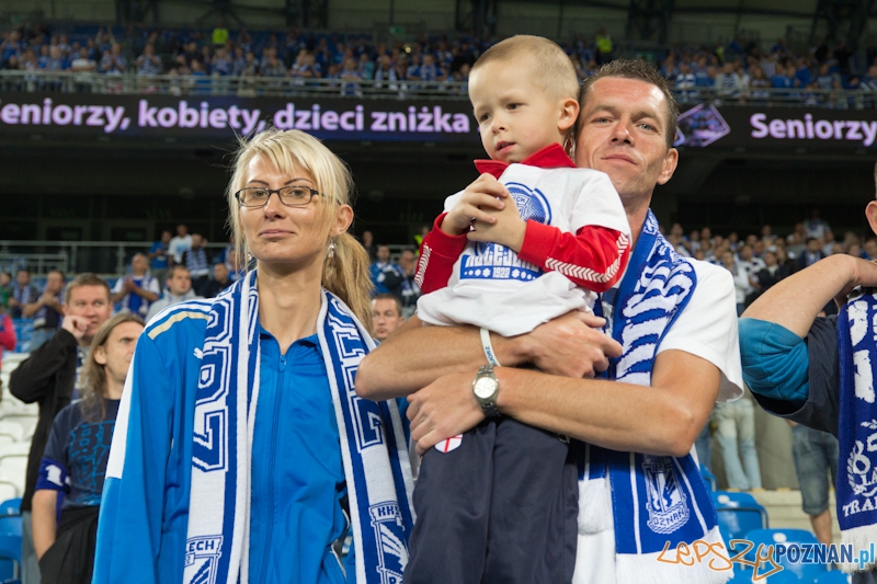 Eliminacje Ligi Europejskiej - Lech Poznań - AIK Solna. Stadion Miejski 9.08.2012 r. - najlepsi kibice Foto: lepszyPOZNAN.pl / Piotr Rychter Eliminacje Ligi Europejskiej - Lech Poznań - AIK Solna. Stadion Miejski 9.08.2012 r. - najlepsi kibice Foto: lepszyPOZNAN.pl / Piotr Rychter