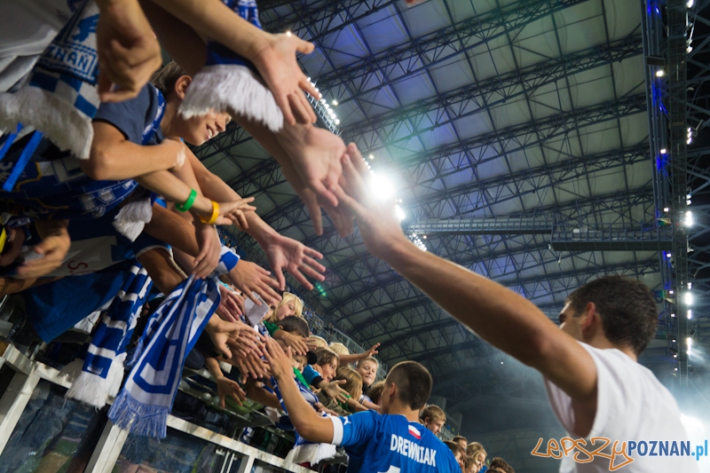 Eliminacje Ligi Europejskiej - Lech Poznań - AIK Solna. Stadion Miejski 9.08.2012 r. - najlepsi kibice Foto: lepszyPOZNAN.pl / Piotr Rychter Eliminacje Ligi Europejskiej - Lech Poznań - AIK Solna. Stadion Miejski 9.08.2012 r. - najlepsi kibice Foto: lepszyPOZNAN.pl / Piotr Rychter