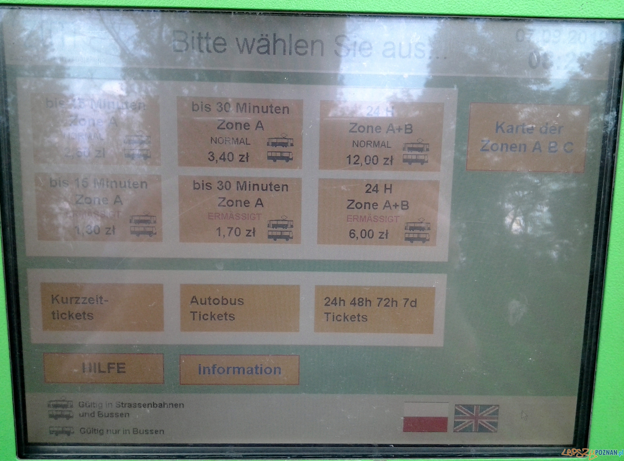 Biletomat w wersji niemieckiej Foto: lepszyPOZNAN.pl / tab Biletomat w wersji niemieckiej Foto: lepszyPOZNAN.pl / tab