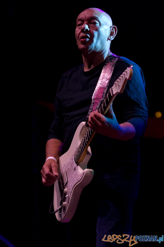 100lecie Warty Poznań. Łęgi Dębińskie. Występ zespołu Perfect. Dariusz Kozakiewicz Foto: lepszyPOZNAN.pl / Piotr Rychter 100lecie Warty Poznań. Łęgi Dębińskie. Występ zespołu Perfect. Dariusz Kozakiewicz Foto: lepszyPOZNAN.pl / Piotr Rychter