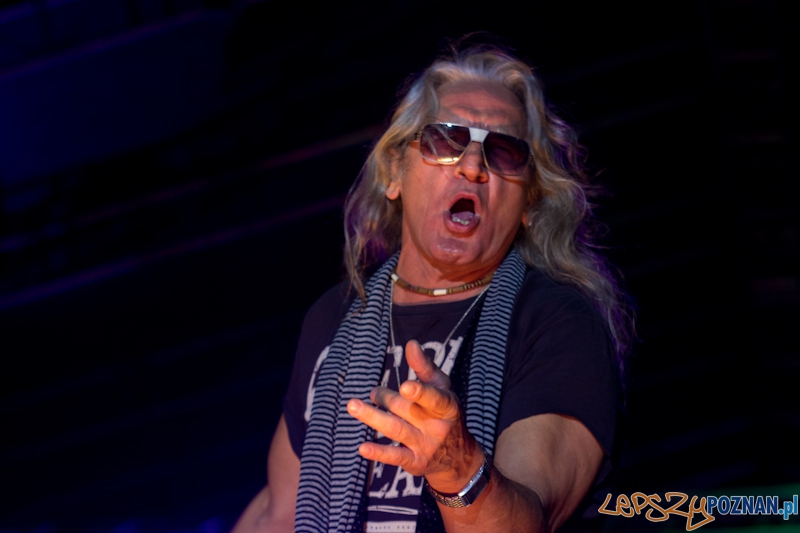 100lecie Warty Poznań. Łęgi Dębińskie. Występ zespołu Perfect. Grzegorz Markowski Foto: lepszyPOZNAN.pl / Piotr Rychter 100lecie Warty Poznań. Łęgi Dębińskie. Występ zespołu Perfect. Grzegorz Markowski Foto: lepszyPOZNAN.pl / Piotr Rychter