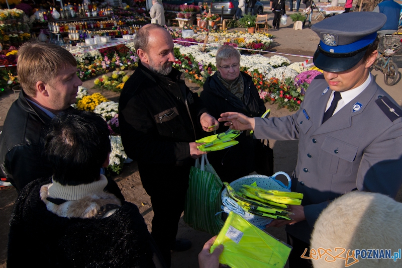 "Daj się dostrzec" - Poznań 31.10.2012 r. Foto: LepszyPOZNAN.pl / Paweł Rychter "Daj się dostrzec" - Poznań 31.10.2012 r. Foto: LepszyPOZNAN.pl / Paweł Rychter