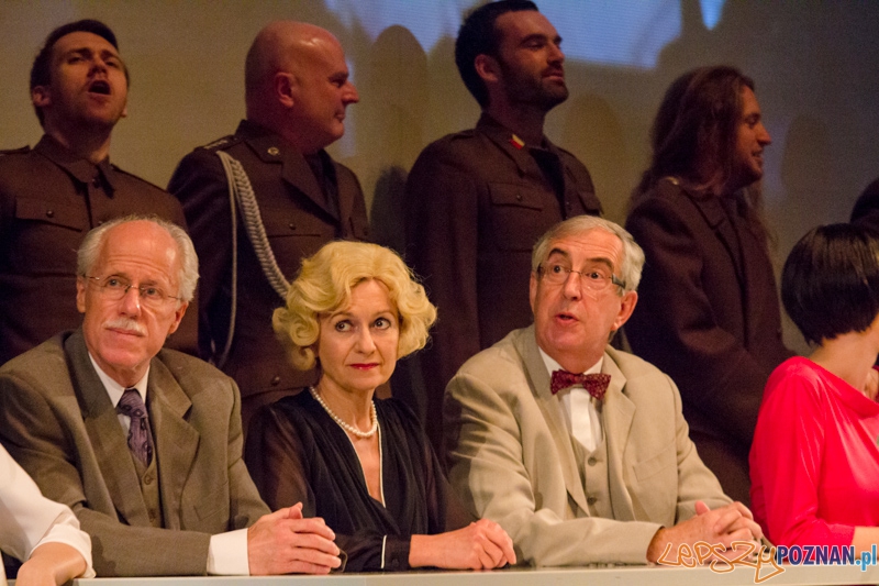 "Dyskretny Urok Burżuazji" - próba do spektaklu Foto: lepszyPOZNAN.pl / Piotr Rychter "Dyskretny Urok Burżuazji" - próba do spektaklu Foto: lepszyPOZNAN.pl / Piotr Rychter