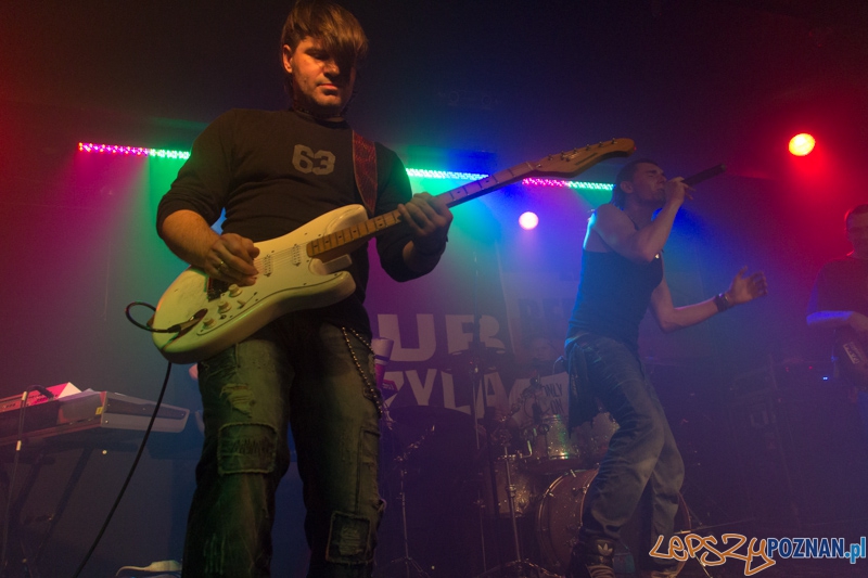 Kamil Benarek koncert w klubie "U Bazyla" - 16.11.2012 r. Foto: lepszyPOZNAN.pl / Piotr Rychter Kamil Benarek koncert w klubie "U Bazyla" - 16.11.2012 r. Foto: lepszyPOZNAN.pl / Piotr Rychter