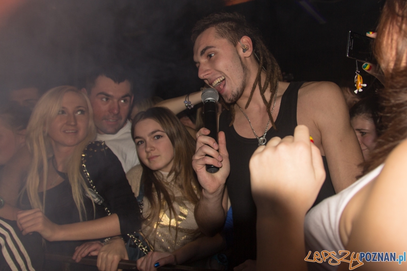 Kamil Benarek koncert w klubie "U Bazyla" - 16.11.2012 r. Foto: lepszyPOZNAN.pl / Piotr Rychter Kamil Benarek koncert w klubie "U Bazyla" - 16.11.2012 r. Foto: lepszyPOZNAN.pl / Piotr Rychter