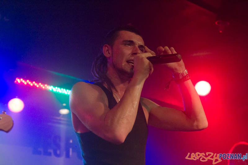 Kamil Benarek koncert w klubie "U Bazyla" - 16.11.2012 r. Foto: lepszyPOZNAN.pl / Piotr Rychter Kamil Benarek koncert w klubie "U Bazyla" - 16.11.2012 r. Foto: lepszyPOZNAN.pl / Piotr Rychter
