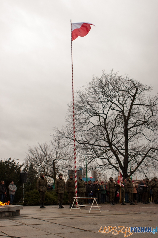 94. rocznica wybuchu Powstania Wielkopolskiego - uroczystości przed pomnikiem Powstańców Wielkopolskich Foto: LepszyPOZNAN.pl / Paweł Rychter 94. rocznica wybuchu Powstania Wielkopolskiego - uroczystości przed pomnikiem Powstańców Wielkopolskich Foto: LepszyPOZNAN.pl / Paweł Rychter