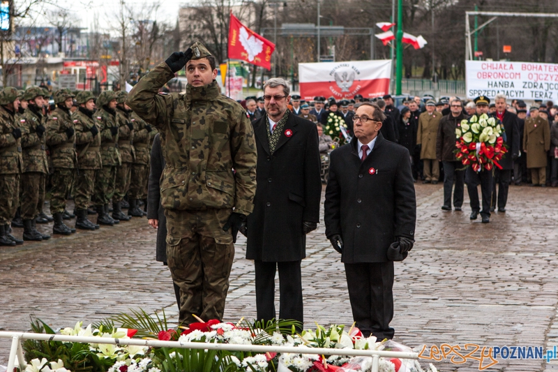 94. rocznica wybuchu Powstania Wielkopolskiego - uroczystości przed pomnikiem Powstańców Wielkopolskich Foto: LepszyPOZNAN.pl / Paweł Rychter 94. rocznica wybuchu Powstania Wielkopolskiego - uroczystości przed pomnikiem Powstańców Wielkopolskich Foto: LepszyPOZNAN.pl / Paweł Rychter