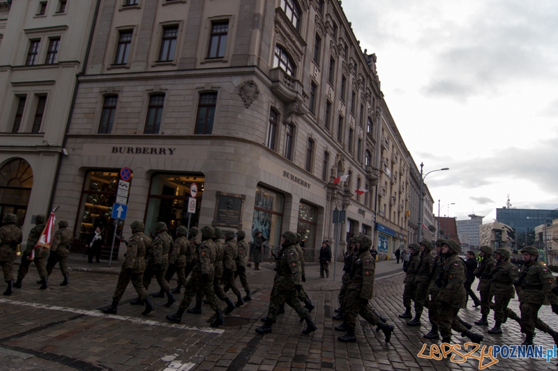 94. rocznica wybuchu Powstania Wielkopolskiego - uroczystości przed pomnikiem Powstańców Wielkopolskich Foto: LepszyPOZNAN.pl / Paweł Rychter 94. rocznica wybuchu Powstania Wielkopolskiego - uroczystości przed pomnikiem Powstańców Wielkopolskich Foto: LepszyPOZNAN.pl / Paweł Rychter