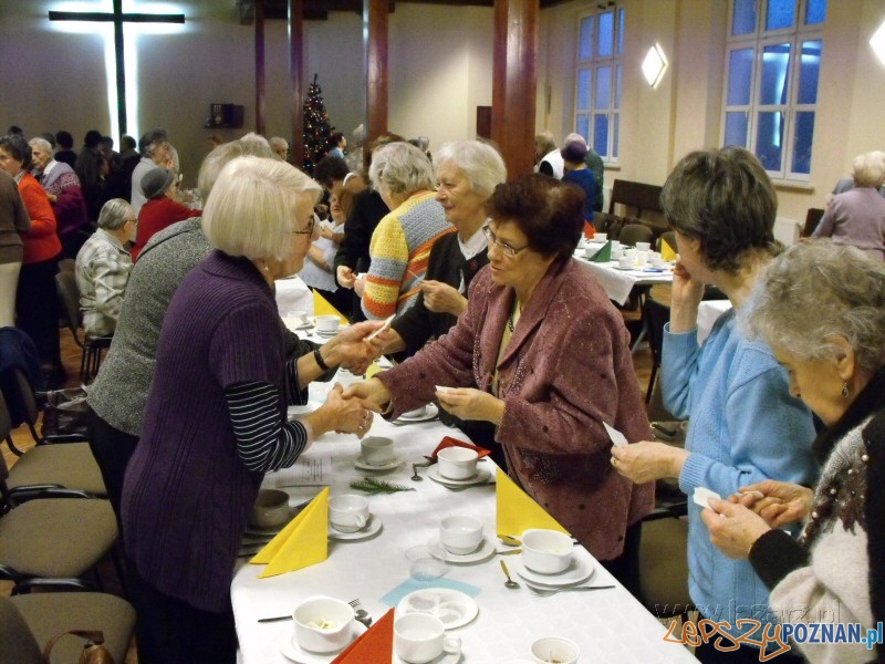 Spotkania opłatkowe w Parafii Matki Boskiej Bolesnej Foto: lazarz.pl / Janusz Ludwiczak Spotkania opłatkowe w Parafii Matki Boskiej Bolesnej Foto: lazarz.pl / Janusz Ludwiczak