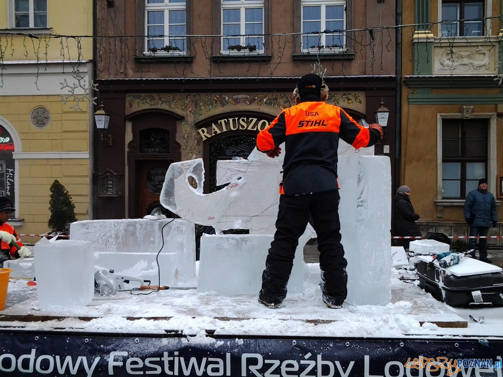 VII Międzynarodowy Festiwal Rzeźby Lodowej - 2 dzień Foto: lepszyPOZNAN.pl / tab VII Międzynarodowy Festiwal Rzeźby Lodowej - 2 dzień Foto: lepszyPOZNAN.pl / tab