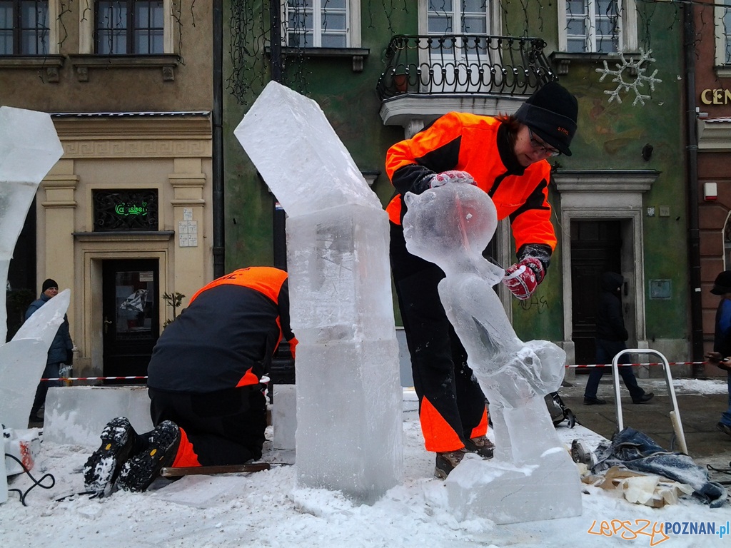 VII Międzynarodowy Festiwal Rzeźby Lodowej - 2 dzień Foto: lepszyPOZNAN.pl / tab VII Międzynarodowy Festiwal Rzeźby Lodowej - 2 dzień Foto: lepszyPOZNAN.pl / tab
