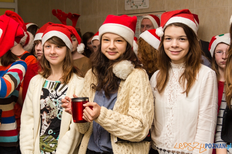 Mikołajki w Gimnazjum nr 51 w Poznaniu Foto: lepszyPOZNAN.pl / Piotr Rychter Mikołajki w Gimnazjum nr 51 w Poznaniu Foto: lepszyPOZNAN.pl / Piotr Rychter