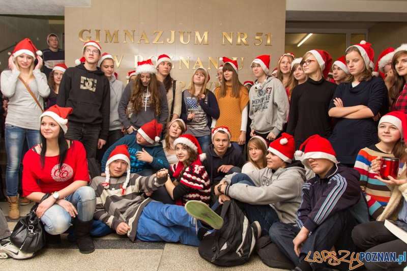 Mikołajki w Gimnazjum nr 51 w Poznaniu Foto: lepszyPOZNAN.pl / Piotr Rychter Mikołajki w Gimnazjum nr 51 w Poznaniu Foto: lepszyPOZNAN.pl / Piotr Rychter