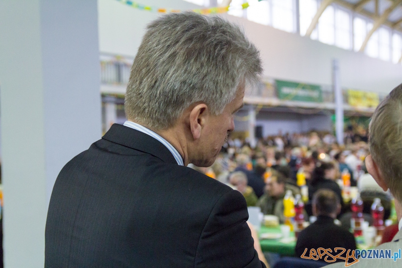 Spotkanie wigilijne z Caritas i Warta Poznań - hala nr 1 MTP 24.12.2012 r. - prezydent Miasta Poznania Ryszard Grobelny Foto: lepszyPOZNAN.pl / Piotr Rychter Spotkanie wigilijne z Caritas i Warta Poznań - hala nr 1 MTP 24.12.2012 r. - prezydent Miasta Poznania Ryszard Grobelny Foto: lepszyPOZNAN.pl / Piotr Rychter