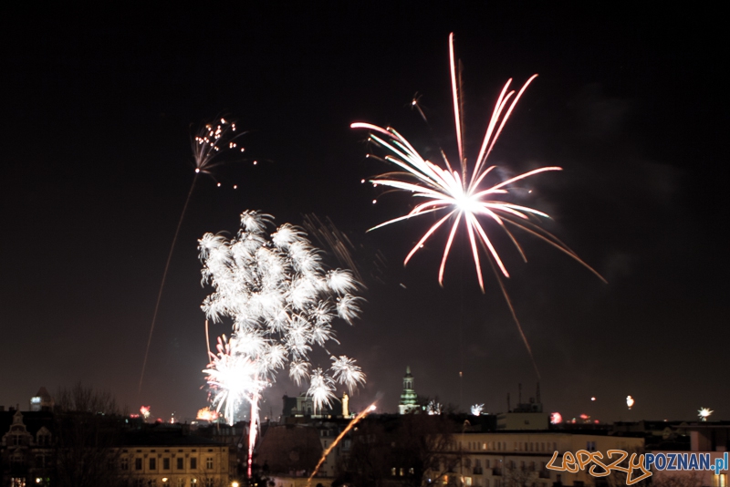 Sylwester 2012 - wybuchy nad Poznaniem - 01.01.2013 Foto: LepszyPOZNAN.pl / Paweł Rychter Sylwester 2012 - wybuchy nad Poznaniem - 01.01.2013 Foto: LepszyPOZNAN.pl / Paweł Rychter