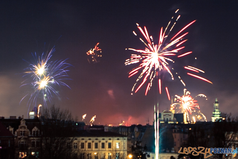 Sylwester 2012 - wybuchy nad Poznaniem - 01.01.2013 Foto: LepszyPOZNAN.pl / Paweł Rychter Sylwester 2012 - wybuchy nad Poznaniem - 01.01.2013 Foto: LepszyPOZNAN.pl / Paweł Rychter