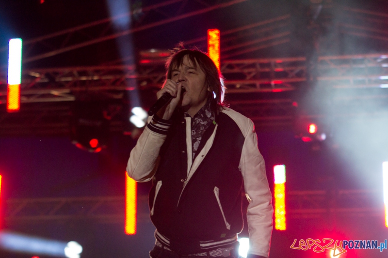 Sylwester 2012/2013 Plac Wolności - Gwiazda wieczoru zespół Wilki (Robert Gawliński) Foto: lepszyPOZNAN.pl/ Piotr Rychter Sylwester 2012/2013 Plac Wolności - Gwiazda wieczoru zespół Wilki (Robert Gawliński) Foto: lepszyPOZNAN.pl/ Piotr Rychter