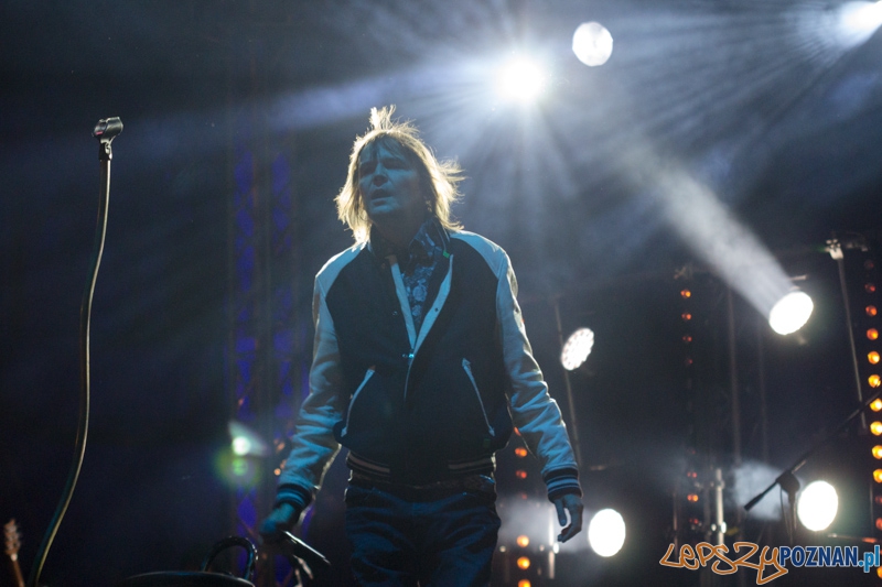 Sylwester 2012/2013 Plac Wolności - Gwiazda wieczoru zespół Wilki (Robert Gawliński) Foto: lepszyPOZNAN.pl/ Piotr Rychter Sylwester 2012/2013 Plac Wolności - Gwiazda wieczoru zespół Wilki (Robert Gawliński) Foto: lepszyPOZNAN.pl/ Piotr Rychter