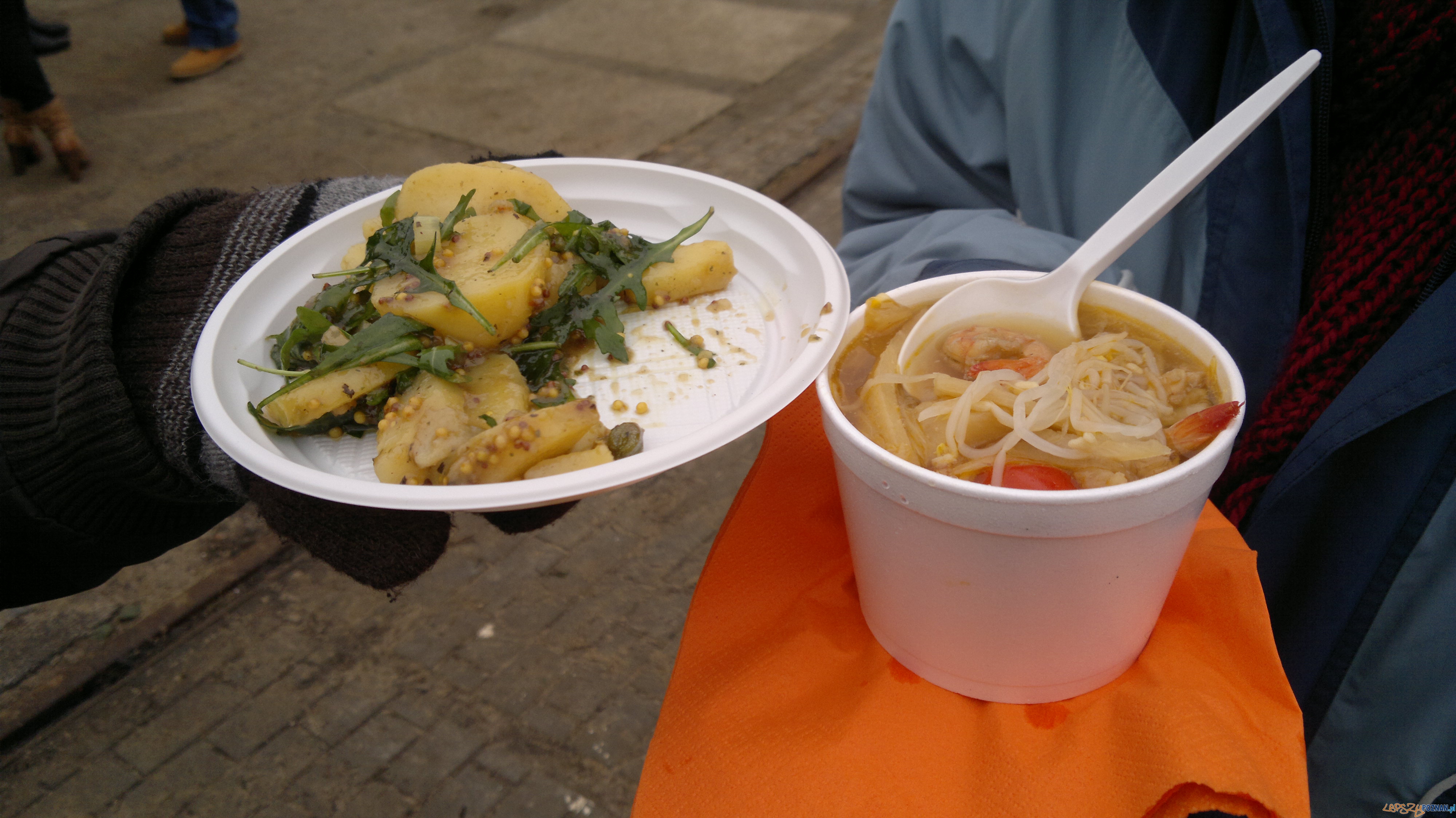 Sałatka z ziemniaków i tajski rosół Foto: TD Sałatka z ziemniaków i tajski rosół Foto: TD