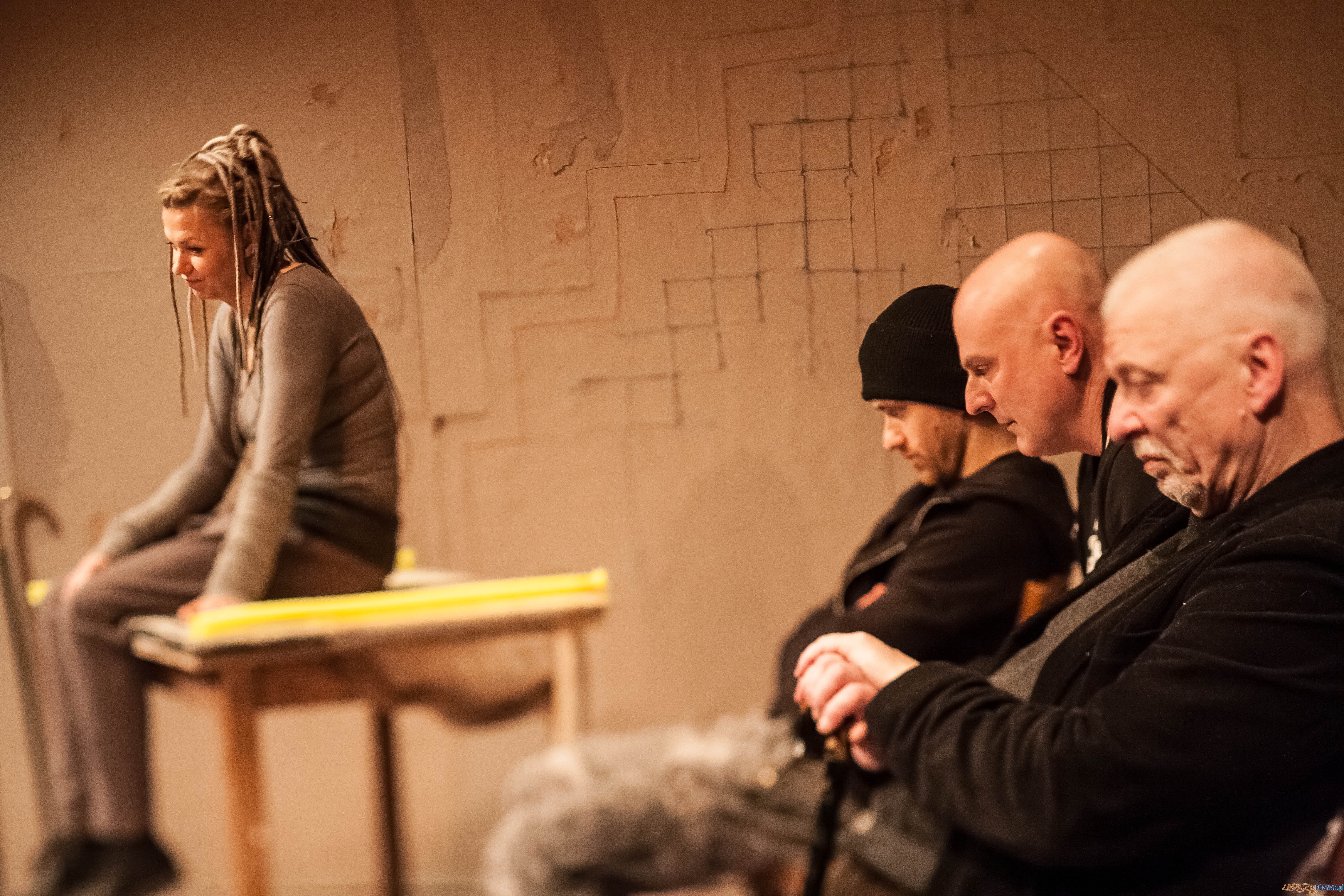 Buntownicy - Edyta Łukaszewska, Nikodem Kasprowicz, Paweł Binkowski, Paweł Hadyński Foto: Teatr Nowy / Bartłomiej Sowa Buntownicy - Edyta Łukaszewska, Nikodem Kasprowicz, Paweł Binkowski, Paweł Hadyński Foto: Teatr Nowy / Bartłomiej Sowa