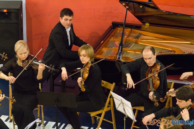 203 urodziny Chopina - Orkiestra Kameralna Posnania - Poznań Plaza 24.02.2013 r. Foto: lepszyPOZNAN.pl / Piotr Rychter 203 urodziny Chopina - Orkiestra Kameralna Posnania - Poznań Plaza 24.02.2013 r. Foto: lepszyPOZNAN.pl / Piotr Rychter