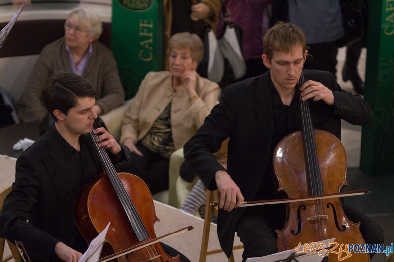 203 urodziny Chopina - Orkiestra Kameralna Posnania - Poznań Plaza 24.02.2013 r. Foto: lepszyPOZNAN.pl / Piotr Rychter 203 urodziny Chopina - Orkiestra Kameralna Posnania - Poznań Plaza 24.02.2013 r. Foto: lepszyPOZNAN.pl / Piotr Rychter