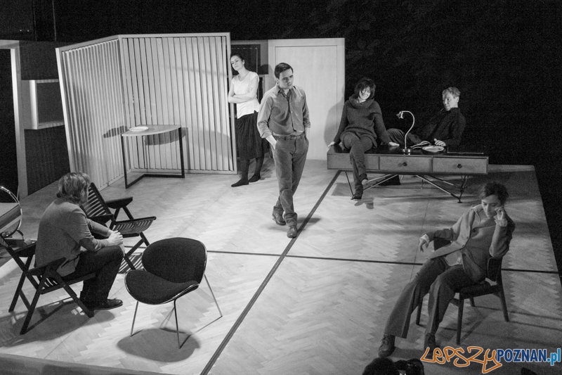 Próba do spektaklu "Wnętrza" w reżyserii Pawła Miśkiewicza Foto: lepszyPOZNAN.pl / Piotr Rychter Próba do spektaklu "Wnętrza" w reżyserii Pawła Miśkiewicza Foto: lepszyPOZNAN.pl / Piotr Rychter