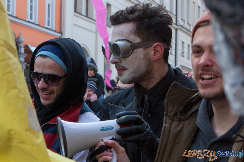 Topienie Marzanny - Poznań 24.03.2013 r. Foto: LepszyPOZNAN.pl / Paweł Rychter Topienie Marzanny - Poznań 24.03.2013 r. Foto: LepszyPOZNAN.pl / Paweł Rychter