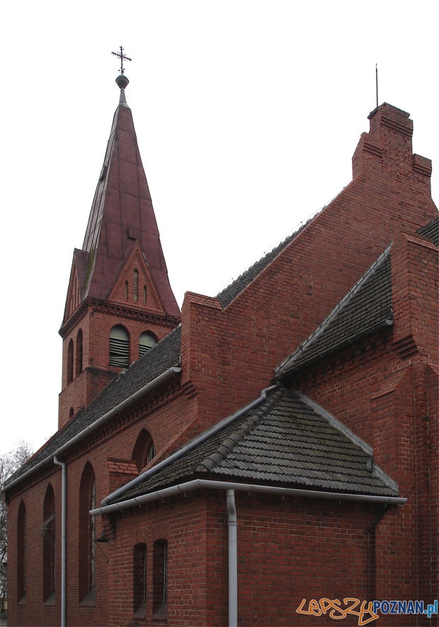 Kościół w Rokietnicy - stan przed roznudową Foto: Front Architects Kościół w Rokietnicy - stan przed roznudową Foto: Front Architects