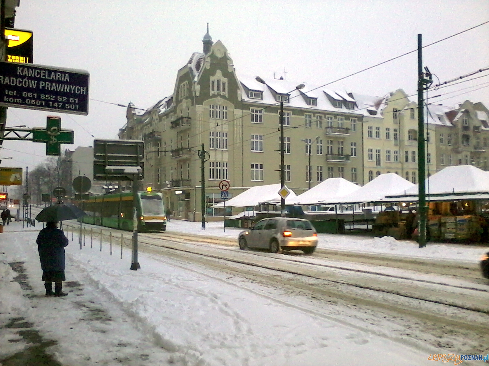 Rynek Jeżycki - 11.03.2013 Foto: Mariusz Szymczak Rynek Jeżycki - 11.03.2013 Foto: Mariusz Szymczak