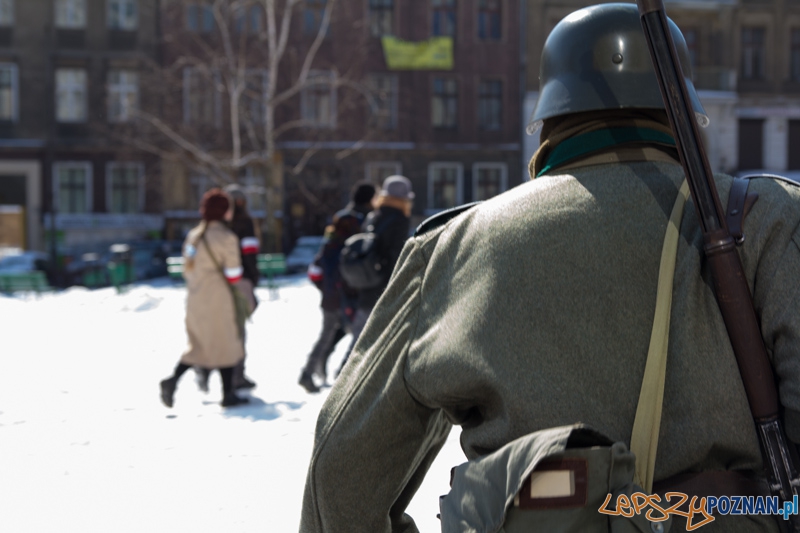 Gra miejska "Zakonspiruj Poznań" Foto: lepszyPOZNAN.pl / Piotr Rychter Gra miejska "Zakonspiruj Poznań" Foto: lepszyPOZNAN.pl / Piotr Rychter