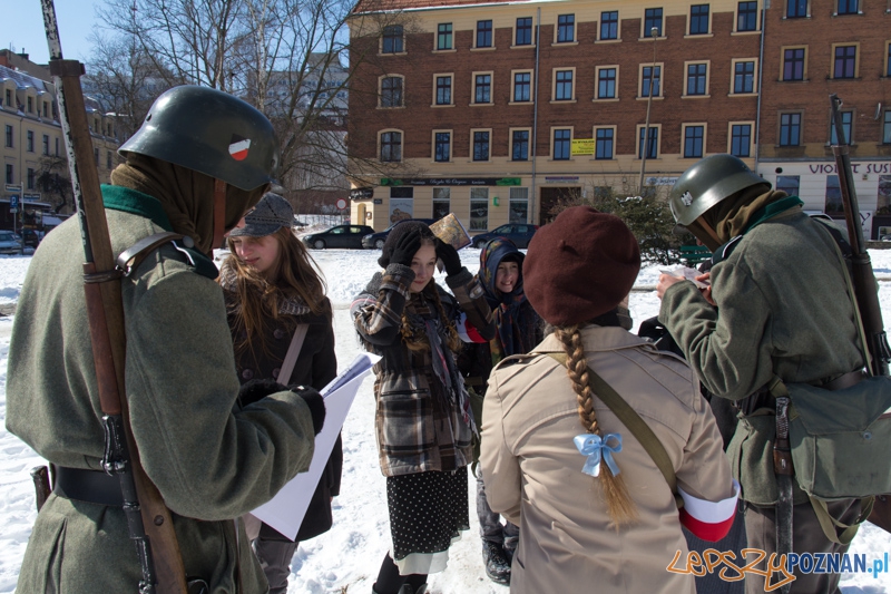 Gra miejska "Zakonspiruj Poznań" Foto: lepszyPOZNAN.pl / Piotr Rychter Gra miejska "Zakonspiruj Poznań" Foto: lepszyPOZNAN.pl / Piotr Rychter
