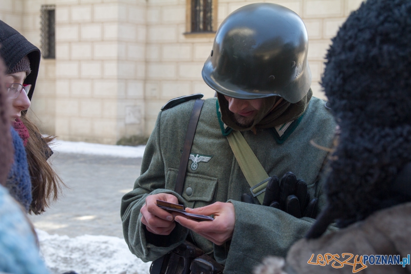 Gra miejska "Zakonspiruj Poznań" Foto: lepszyPOZNAN.pl / Piotr Rychter Gra miejska "Zakonspiruj Poznań" Foto: lepszyPOZNAN.pl / Piotr Rychter