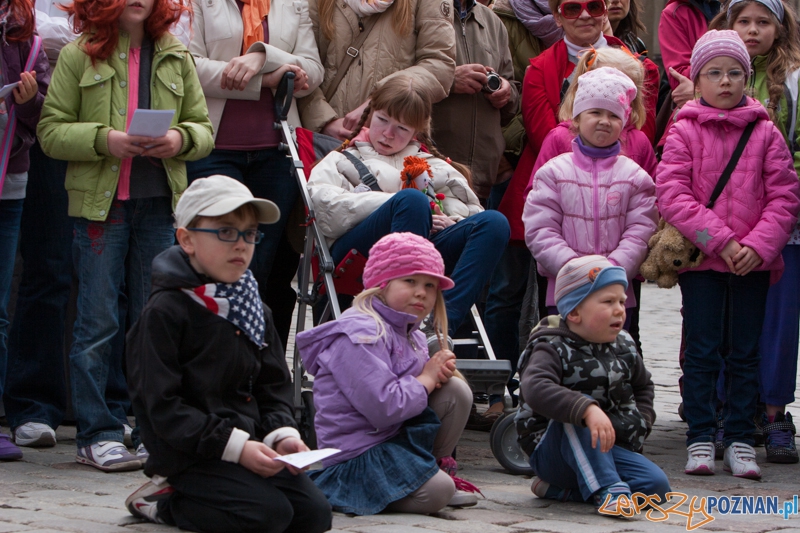 Dzień rudych warkoczy w Poznaniu - 20.04.2013 r. Foto: LepszyPOZNAN.pl / Paweł Rychter Dzień rudych warkoczy w Poznaniu - 20.04.2013 r. Foto: LepszyPOZNAN.pl / Paweł Rychter