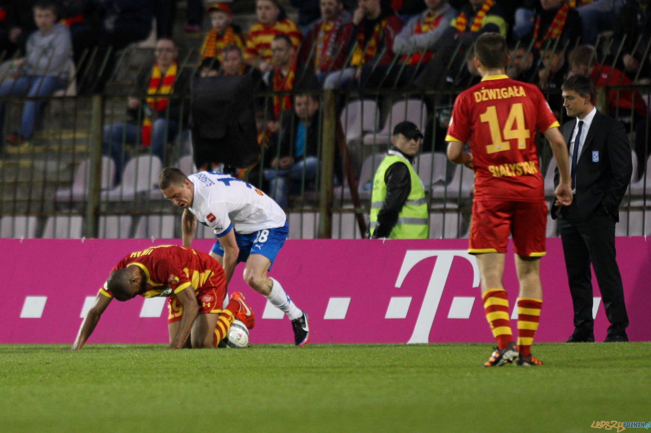 Lech wygrywa z Jagiellonią Białystok 0:1 - Foto: x-news Lech wygrywa z Jagiellonią Białystok 0:1 - Foto: x-news