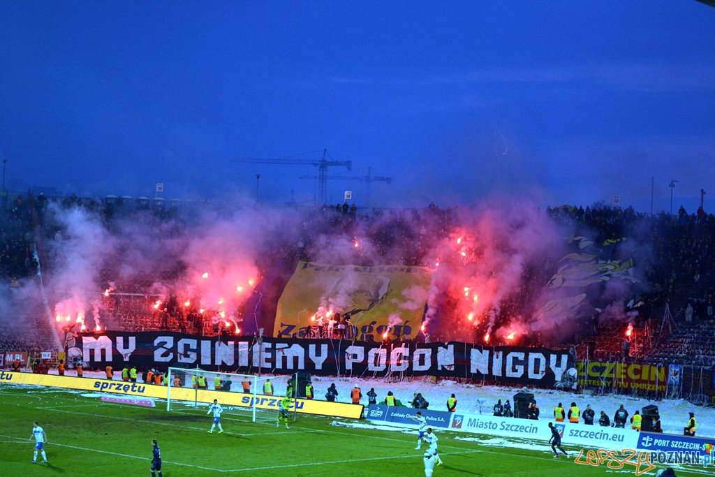 Pogoń Szczecin - Lech Poznań 0:2, 1.04.2013 Foto: lepszyPOZNAN.pl / Krzysztof Matusiak Pogoń Szczecin - Lech Poznań 0:2, 1.04.2013 Foto: lepszyPOZNAN.pl / Krzysztof Matusiak