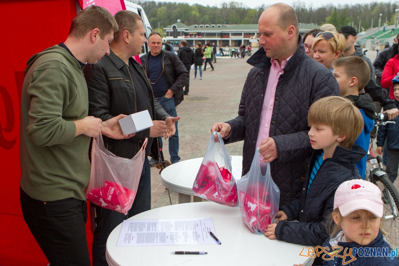 Akcja Orzeł Może - Poznań 02.05.2013 r. Foto: LepszyPOZNAN.pl / Paweł Rychter Akcja Orzeł Może - Poznań 02.05.2013 r. Foto: LepszyPOZNAN.pl / Paweł Rychter