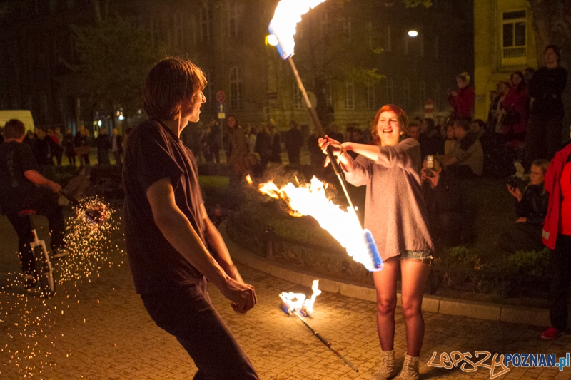 Artenalia Fire Show - Poznań 12.05.2013 r. Foto: LepszyPOZNAN.pl / Paweł Rychter Artenalia Fire Show - Poznań 12.05.2013 r. Foto: LepszyPOZNAN.pl / Paweł Rychter