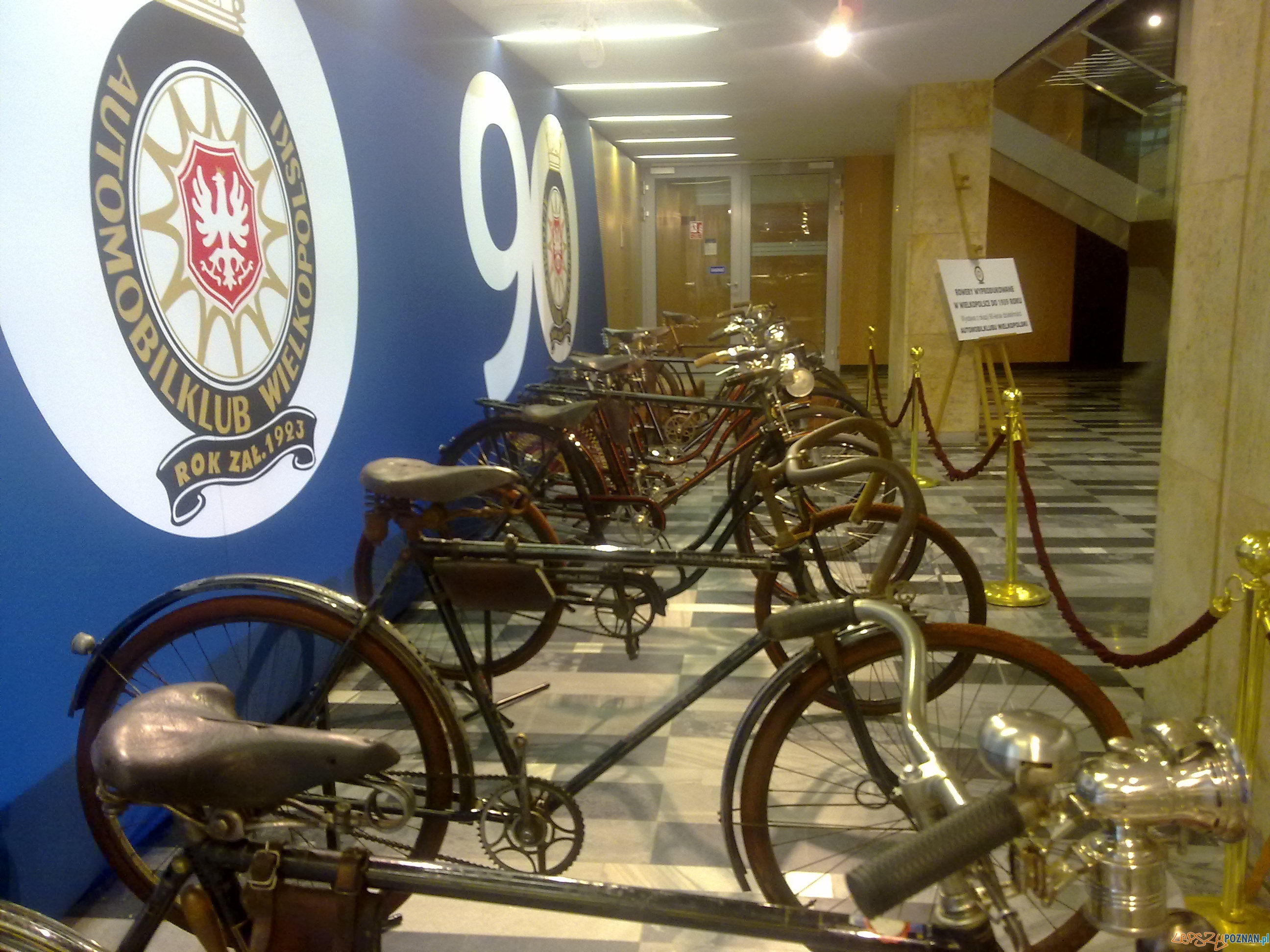 Wielkopolskie rowery - wystawa w Urzędzie Wojewódzkim (1) Foto: TD Wielkopolskie rowery - wystawa w Urzędzie Wojewódzkim (1) Foto: TD