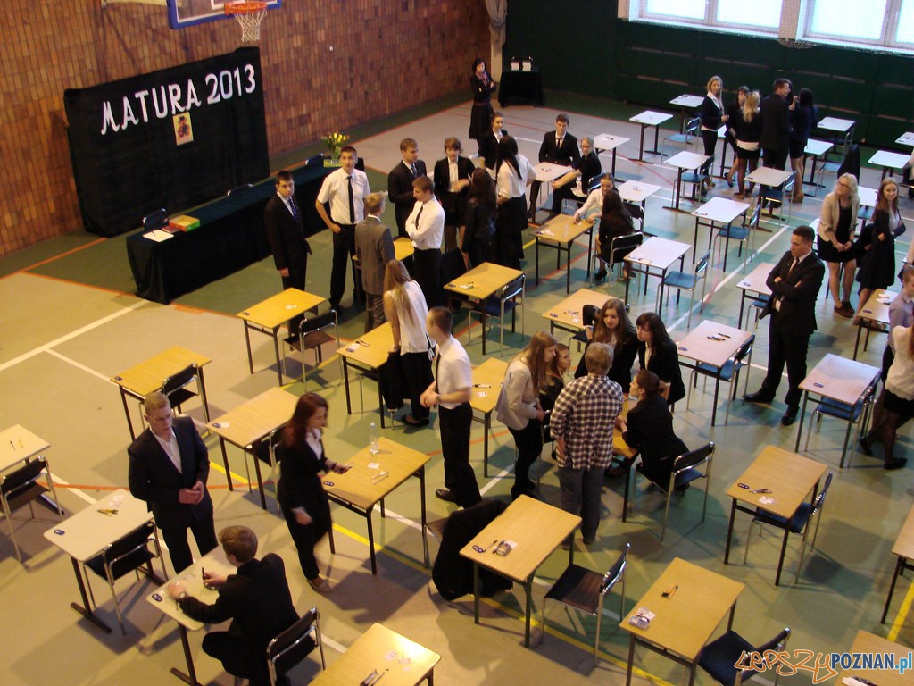 Matura 2013 w XVII LO w Poznaniu Foto: lepszyPOZNAN.pl / ag Matura 2013 w XVII LO w Poznaniu Foto: lepszyPOZNAN.pl / ag