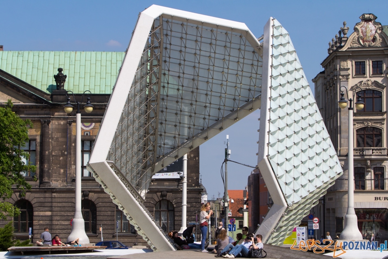 Nieczynna fontanna na placu Wolności Foto: lepszyPOZNAN.pl / Piotr Rychter Nieczynna fontanna na placu Wolności Foto: lepszyPOZNAN.pl / Piotr Rychter