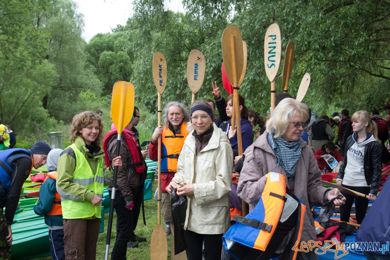 Kajakowa masa krytyczna - przed startem Foto: lepszyPOZNAN.pl / Piotr Rychter Kajakowa masa krytyczna - przed startem Foto: lepszyPOZNAN.pl / Piotr Rychter