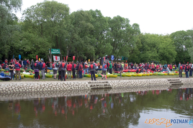 Kajakowa masa krytyczna - przed startem Foto: lepszyPOZNAN.pl / Piotr Rychter Kajakowa masa krytyczna - przed startem Foto: lepszyPOZNAN.pl / Piotr Rychter