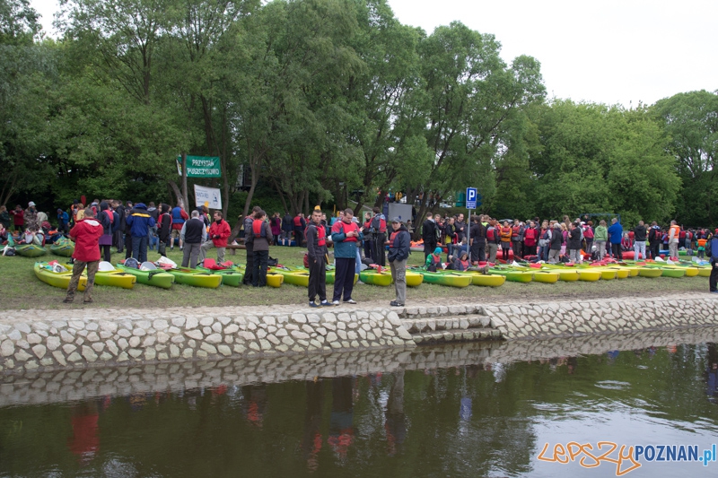 Kajakowa masa krytyczna - przed startem Foto: lepszyPOZNAN.pl / Piotr Rychter Kajakowa masa krytyczna - przed startem Foto: lepszyPOZNAN.pl / Piotr Rychter
