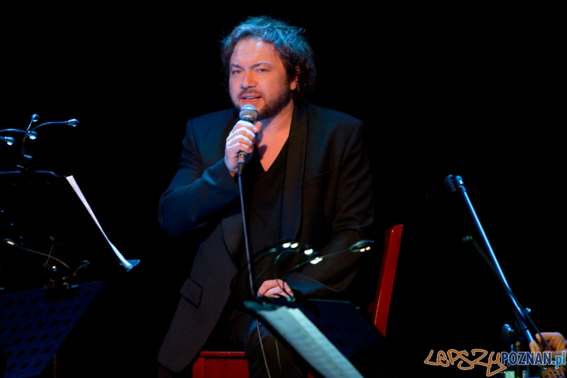 Mietek Szcześniak - Blue Note - 12.05.2013 r. Foto: lepszyPOZNAN.pl / Piotr Rychter Mietek Szcześniak - Blue Note - 12.05.2013 r. Foto: lepszyPOZNAN.pl / Piotr Rychter