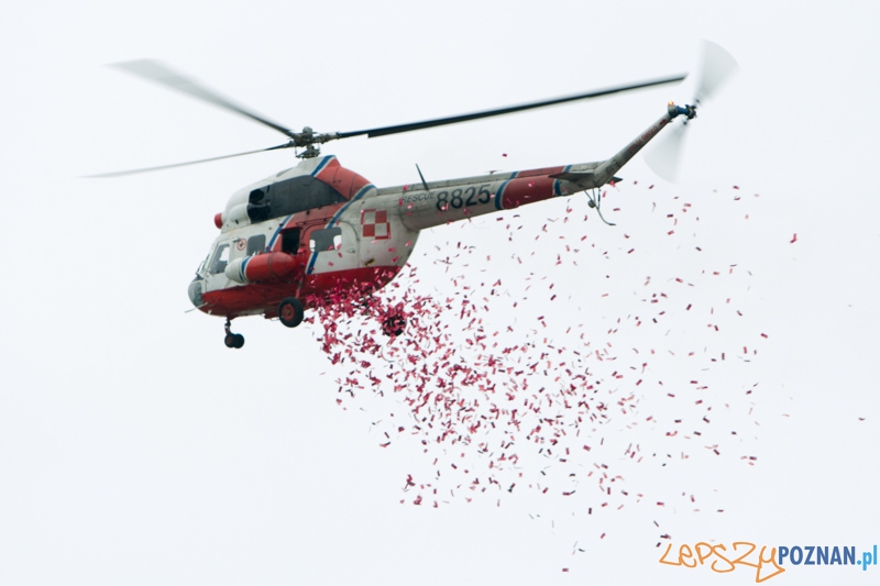 Akcja społeczna - "Orzeł Może" Foto: lepszyPOZNAN.pl / Piotr Rychter Akcja społeczna - "Orzeł Może" Foto: lepszyPOZNAN.pl / Piotr Rychter