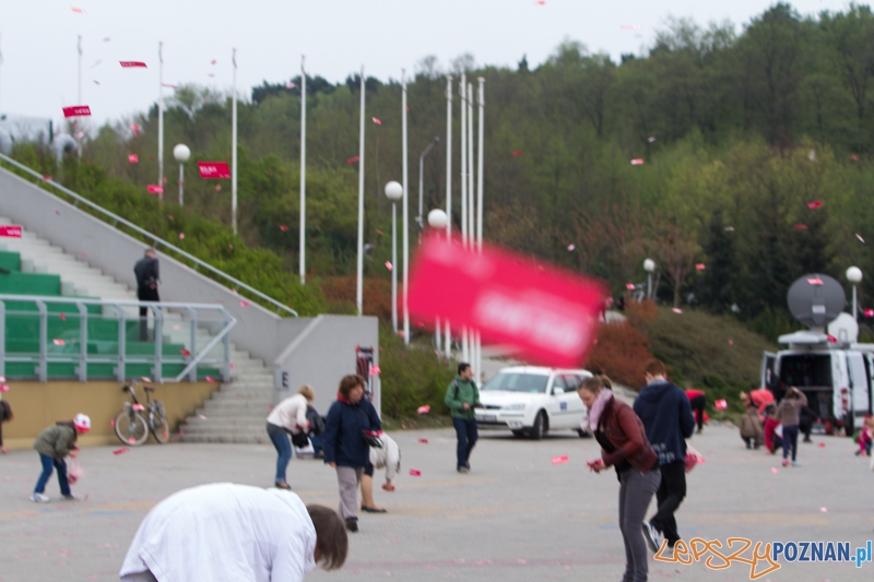 Akcja społeczna - "Orzeł Może" Foto: lepszyPOZNAN.pl / Piotr Rychter Akcja społeczna - "Orzeł Może" Foto: lepszyPOZNAN.pl / Piotr Rychter