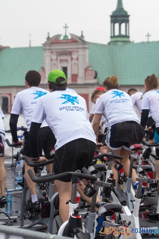 Race Under The Sky - Dach Kupca poznańskiego 11.05.2013 r. Foto: lepszyPOZNAN.pl / Piotr Rychter Race Under The Sky - Dach Kupca poznańskiego 11.05.2013 r. Foto: lepszyPOZNAN.pl / Piotr Rychter